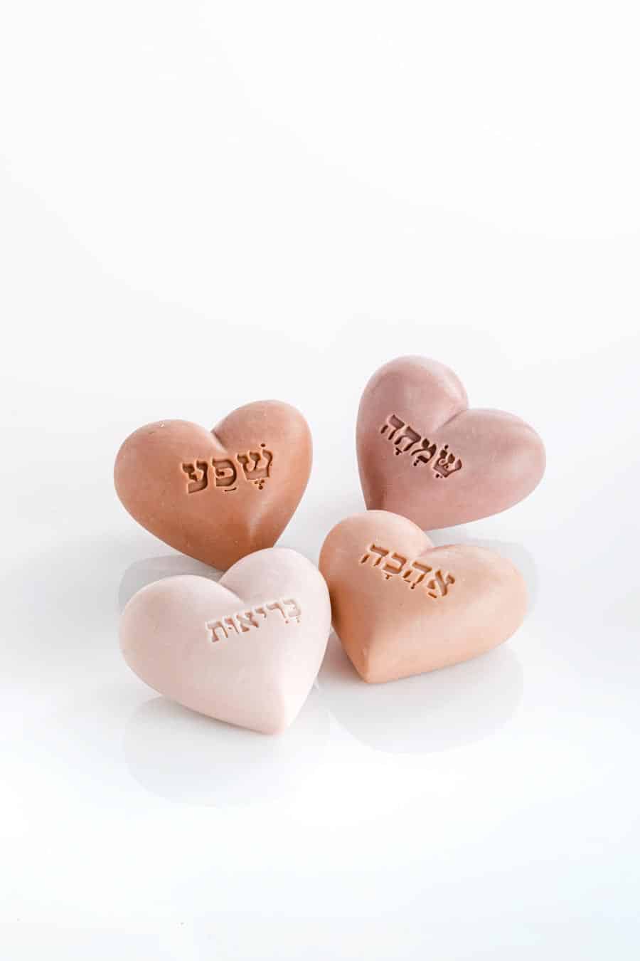 סבונים