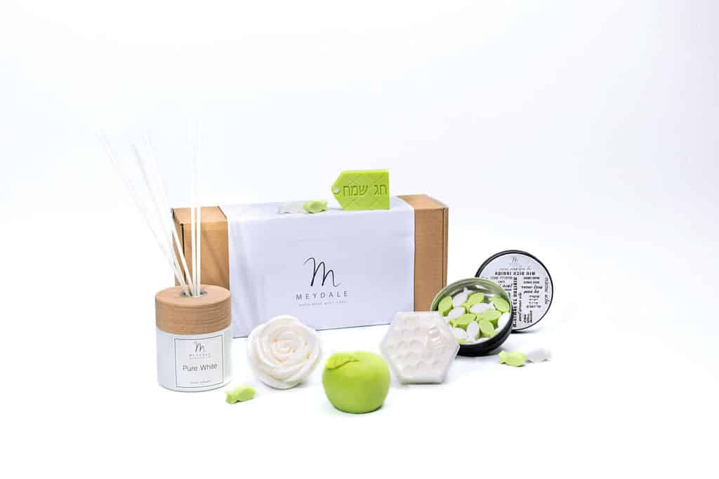 Greenish Rosh Hashanah package