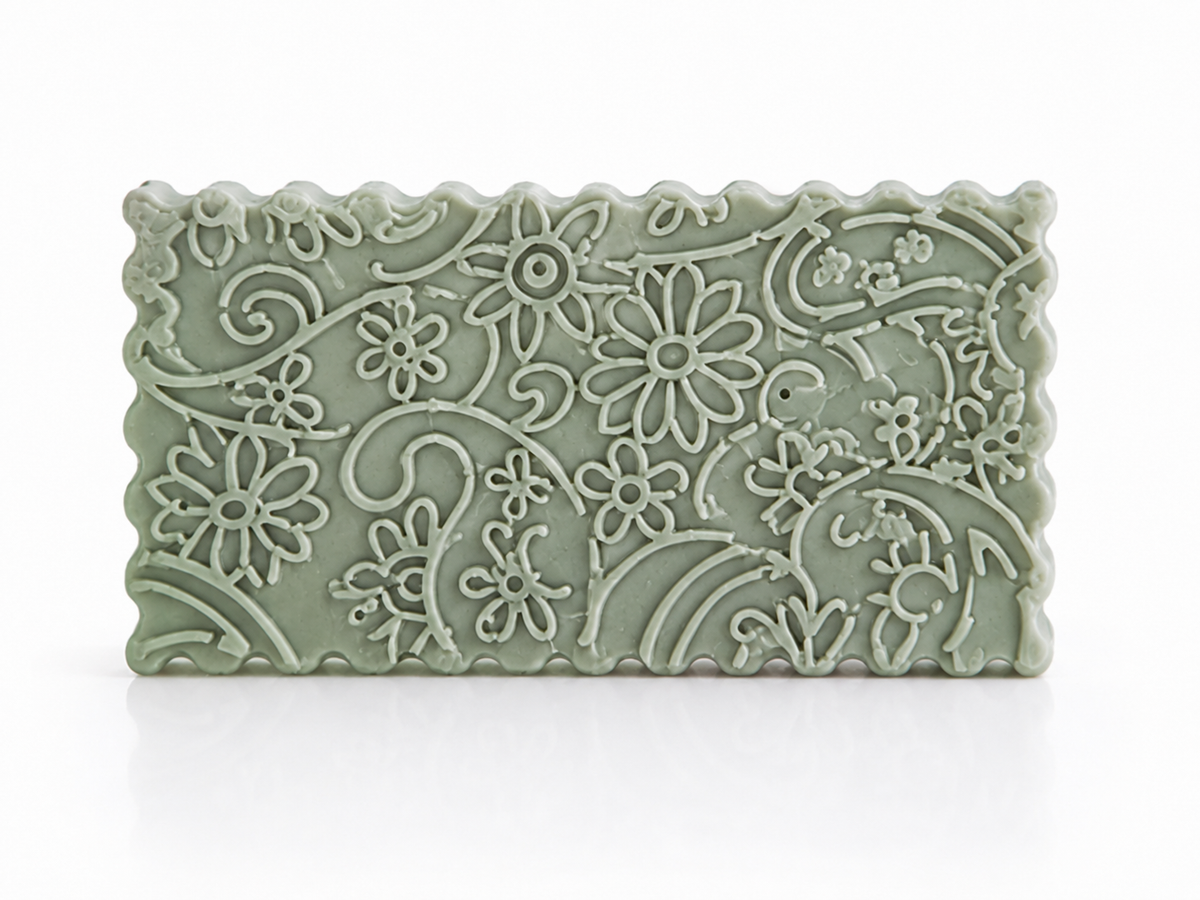 Lace-decorated Bath Soap 150g