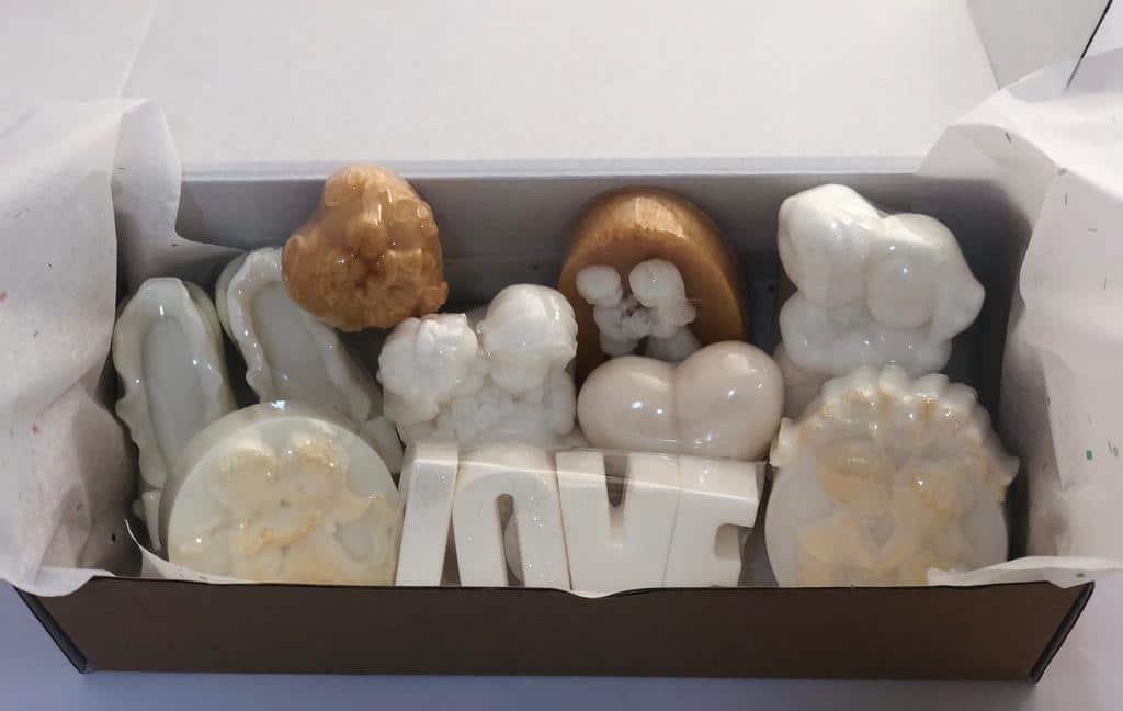 Soap set for bride and groom