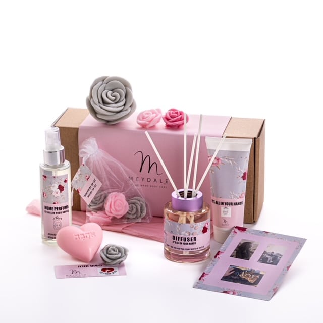 Rochel'e Box