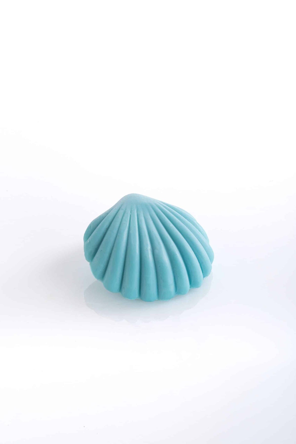 Shell-shaped soap (medium size) - Available in all colors