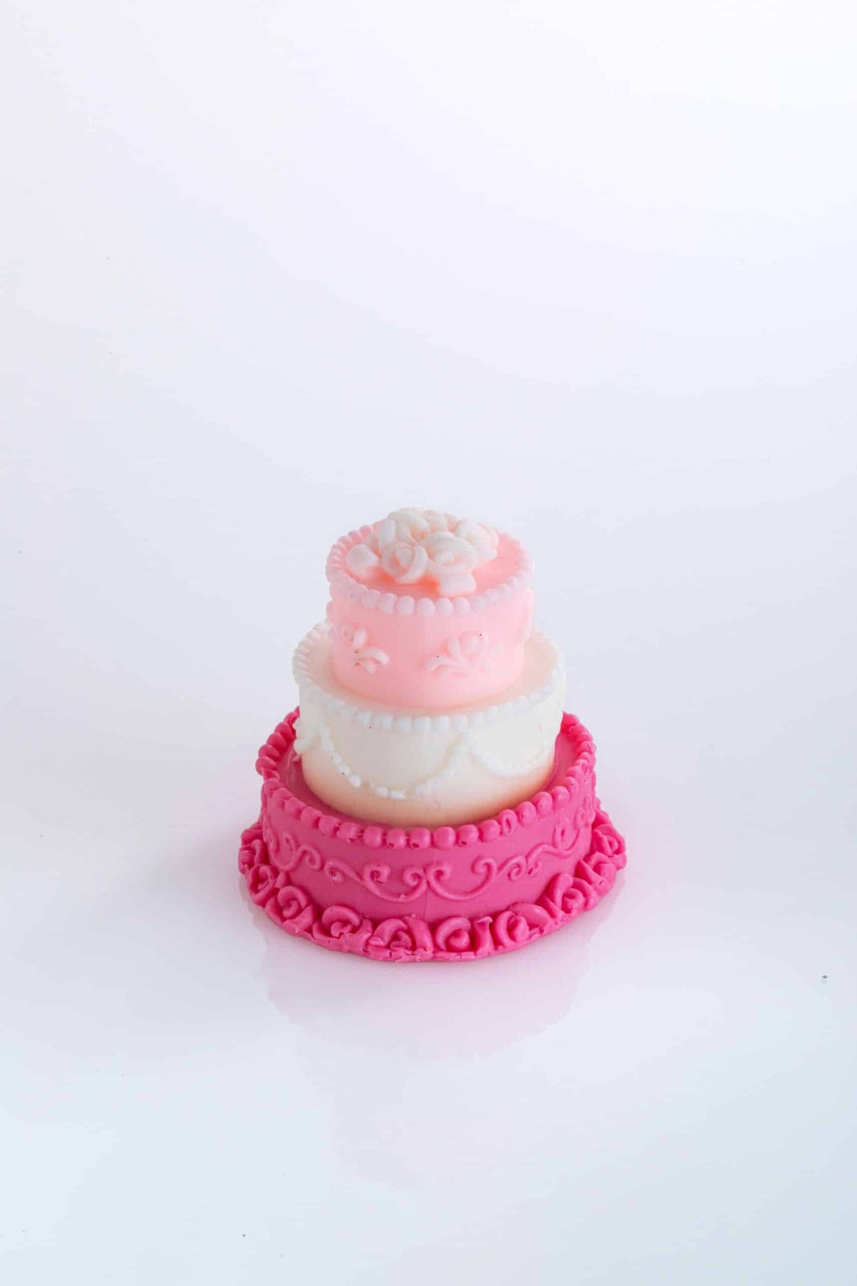 3-tier wedding cake