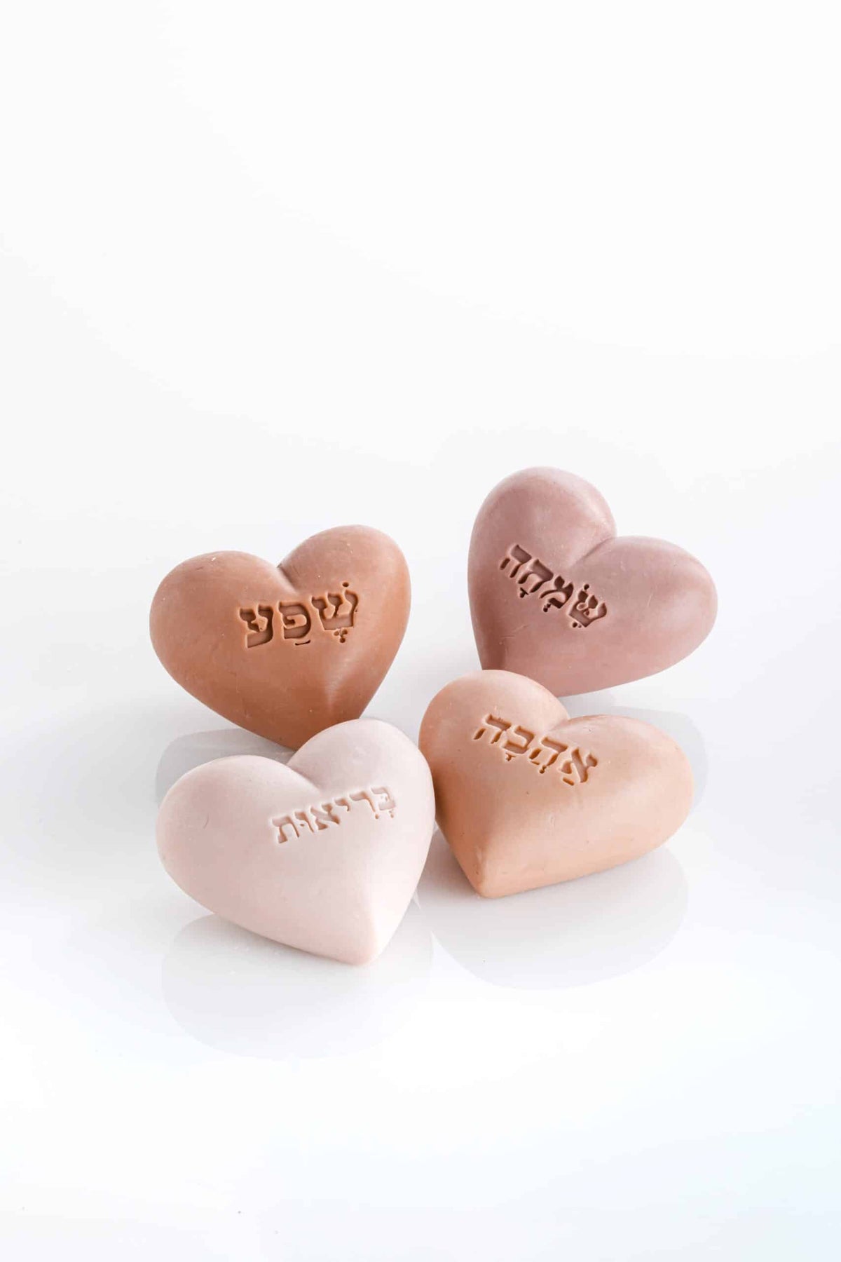 רביעיית לבבות אהבה, שפע, שמחה, בריאות