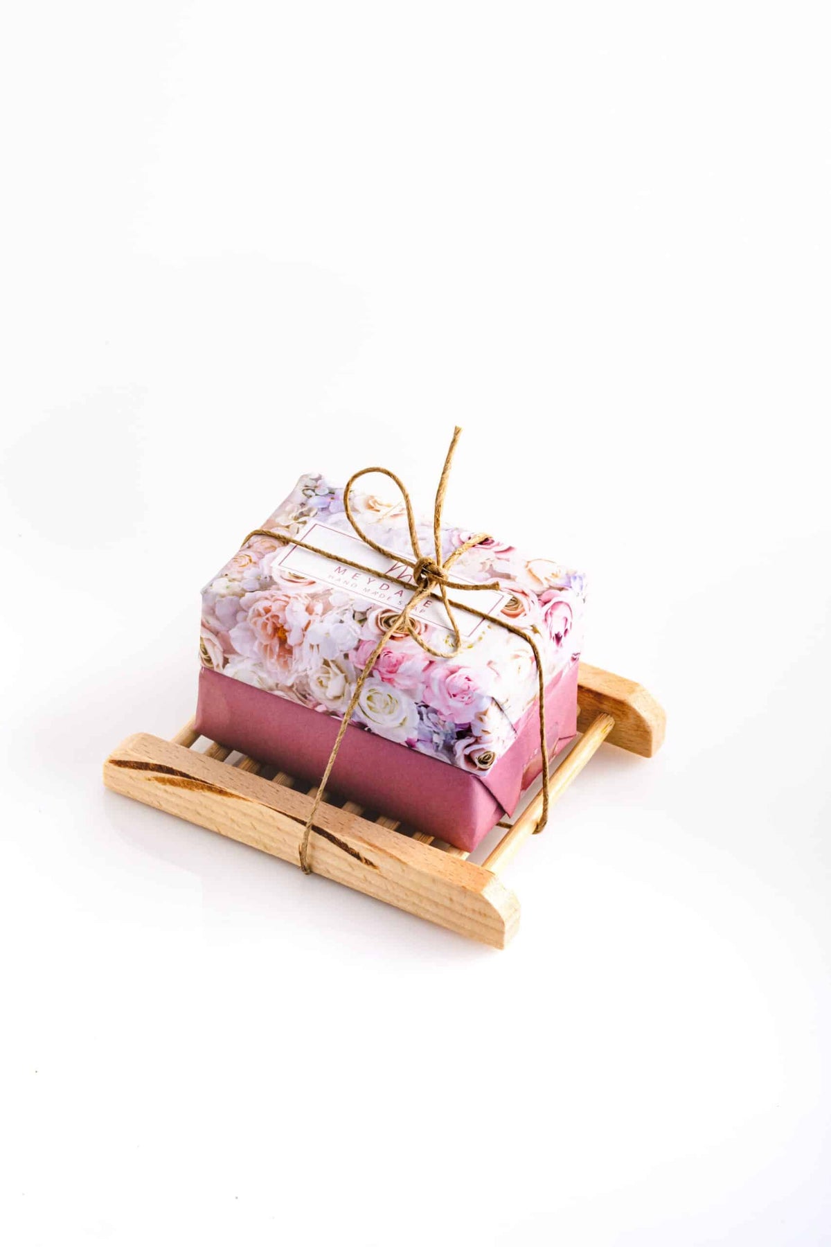 Set of two bath soaps with a soap dish - floral design