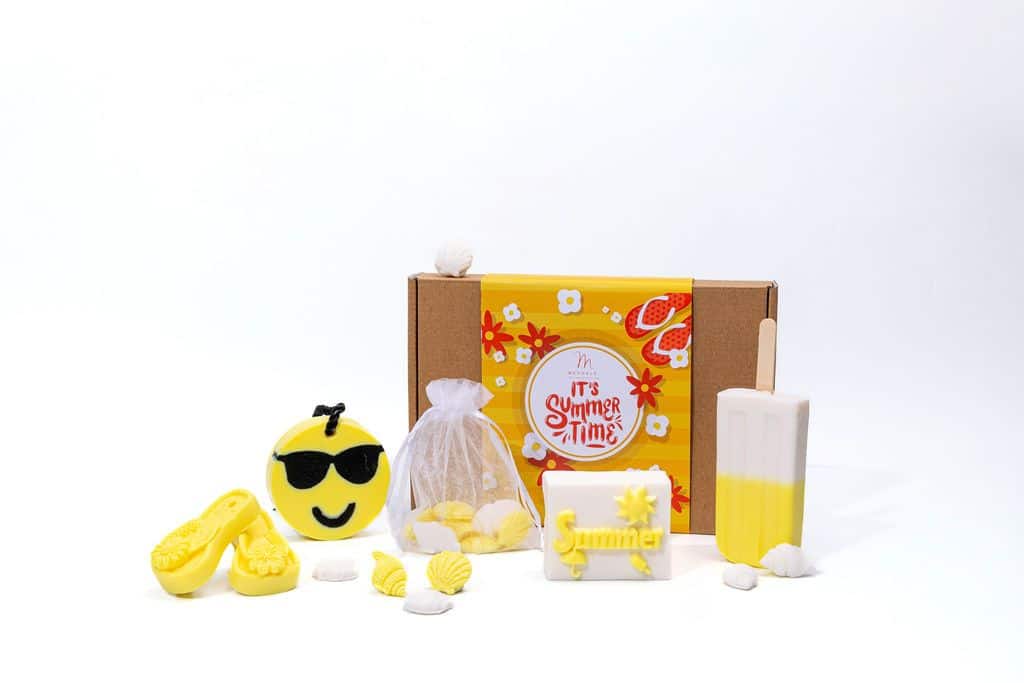 Yellow summer kit from the Seasons Kits series